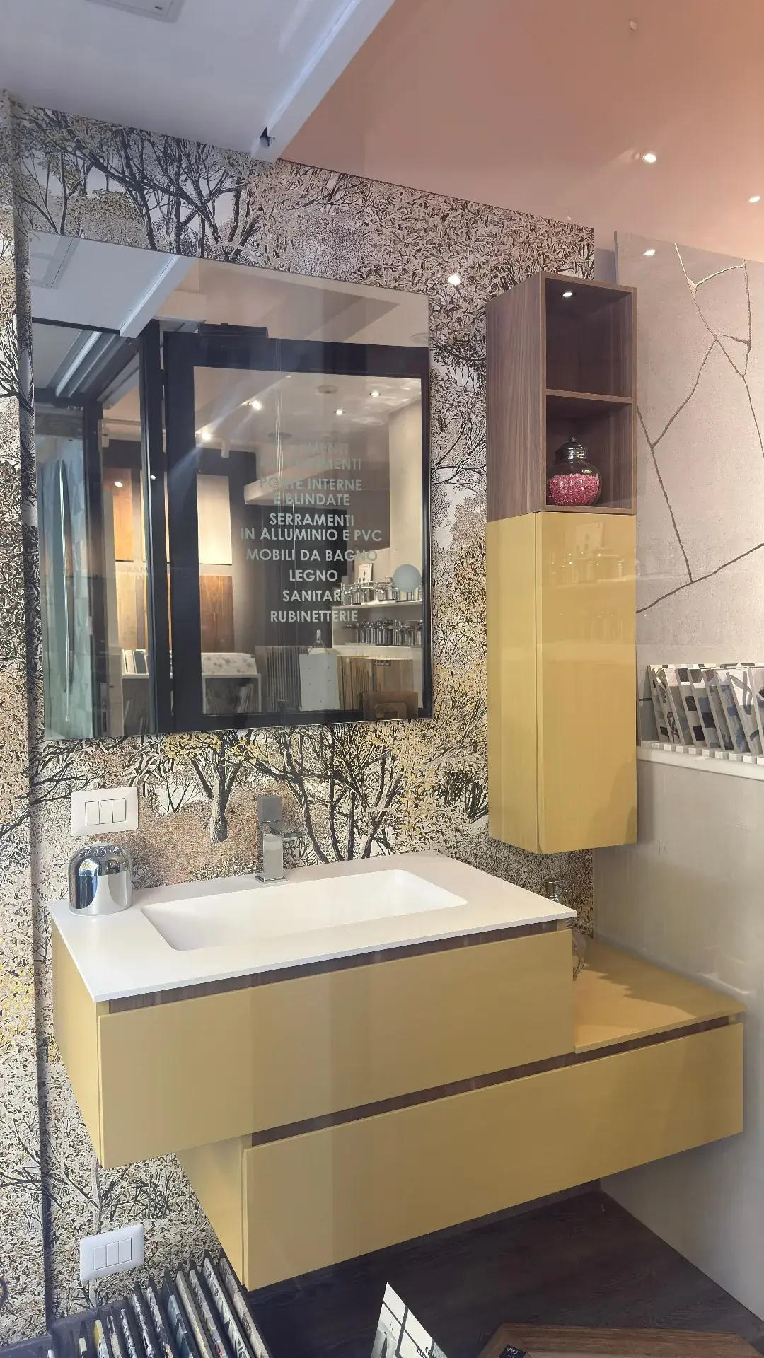 Showroom arredo bagno Edilcolor Novara - foto 3